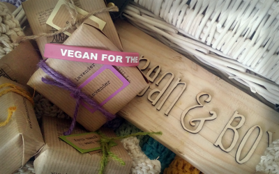 Vegan for the animals: wristband