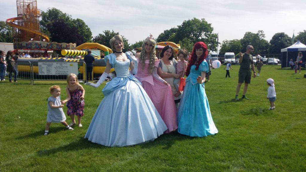 Bean and Boy Disney Princesses Southend Festival